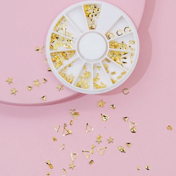 Nail art Wheel Gold shapes - Picture 3 of 3